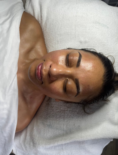 GLASS  FACIAL (2hrs)